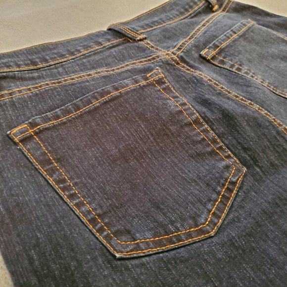 Gloria Vanderbilt Amanda Jeans Women 8 Blue Slim Capri Dark Wash Denim Normcore - Picture 10 of 15